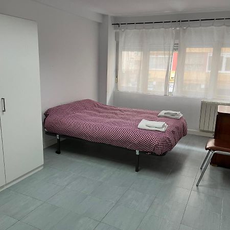 Appartamento Loft En Torrelavega Esterno foto